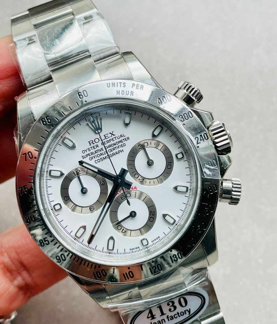 Rolex Daytona 116500 DAYTONA 1:1 Best Edition CF 904L SS Case and Bracelet White Dial Silver bezel SA4130