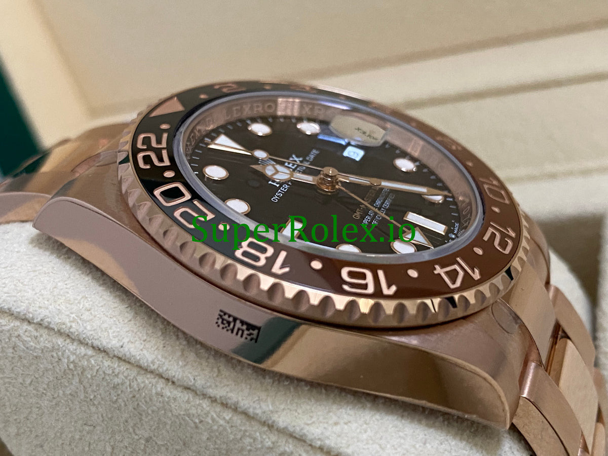 Rolex GMT-Master II 40mm Everose Gold Ref.126715CHNR