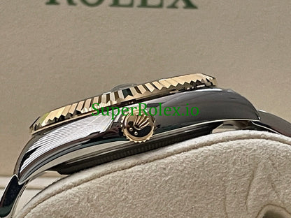 Rolex Sky-Dweller Yellow Rolesor Ref.326933- Black Index Dial