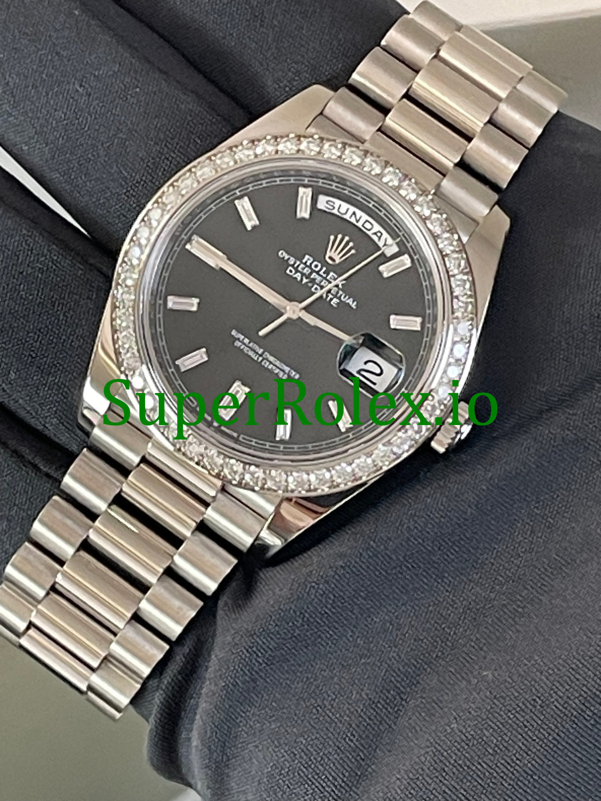 Rolex Day-Date 40 White Gold Ref.228349RBR Black Baguette Diamond Dial